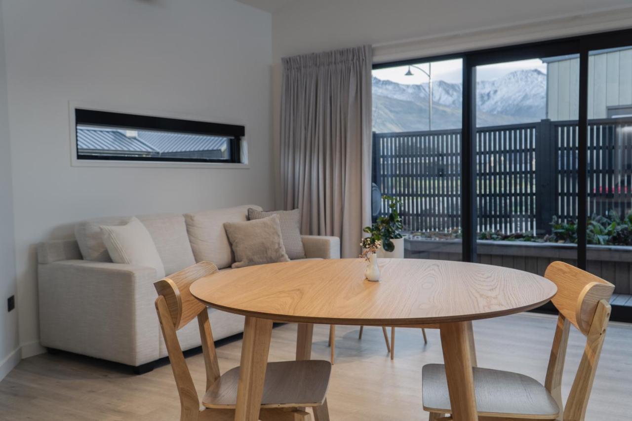 The Snow Sport Studio Villa Wanaka Eksteriør billede